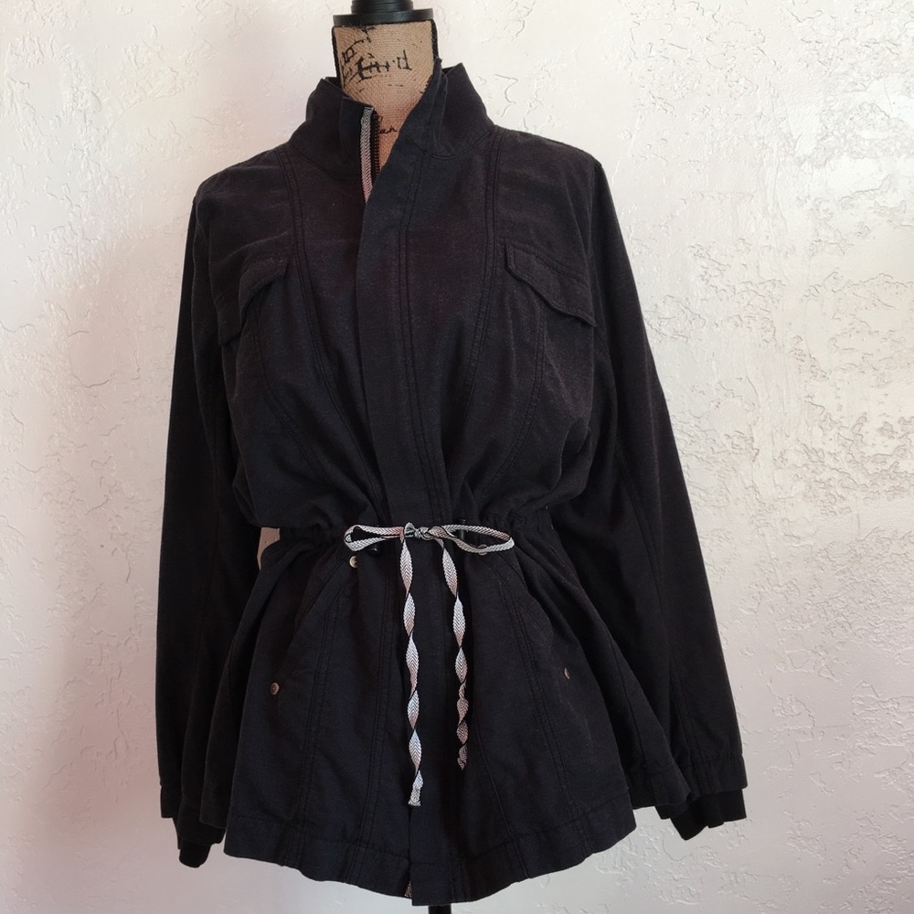 🌷CAbi🌷Gray Long-Sleeve Jacket Pull Tie Waist